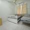 Ruhani Homestay 3 KB - 4 Bedroom Fully Airconditioned with WIFI & Netflix