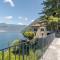 Cozy lake view apartment with pool and park! - Nesso