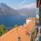 Bright apartment in Nesso with Lake view