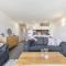 Luxury Style and Space abound on Spencer 01620 - Melbourne