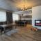 Sea House Dzelmes