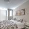 New beach front apartment with large balcony - Torrox Costa
