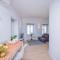 Charming Seaside Apartment - 1 min from the beach - كاسكايس