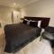 6 on Columbus Guesthouse