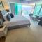 Amazing views, beachfront Grand Venetian
