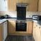 Accomodation for contractors & professionals 3 bed house with parking - Lighthorne