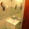Villa V, 4-star 2-floor 1-apartment seaside property with great outdoors