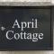 April Cottage - Gordon