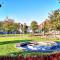 Studio apartman West