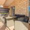 Amazing Home In Vrgorac With Wifi - Vrgorac