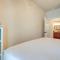 Cozy New Braunfels Condo with Community Pool and Grill