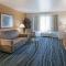 Ramada by Wyndham Costa Mesa/Newport Beach - Costa Mesa