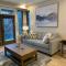 Cozy Modern Ski-in & Ski-out, Hot Tub, Townhouse