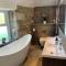 Modern studio apartment with stunning views!