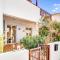 Villa Rosedale by Ezoria Villas