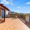 Villa Rosedale by Ezoria Villas