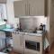 Self-contained annex with private entrance, double bed, kitchen, bathroom, free car park - Near Cambridge, Duxford Air Museum and Addenbrookes Hospital
