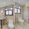 Treebo Roshan House with Valley View - ماكليود غانج