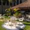 Marques Plaza Hotel