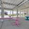 1 Mi to Ocean Colorful Freeport Beach Rental!