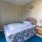 8 Berth Chalet To Hire At Bermuda Holiday Park Nearby Hemsby Beach Ref 18192B