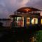 Private Houseboat