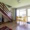 4 Berth Chalet To Hire In Just Walking Distance To Hemsby Beach Ref 18152B