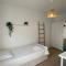 Carcavelos Beach & Nova SBE Private Rooms in Shared Serviced Apartment 24 Carcavelos Beach & Nova SBE Private Rooms in Shared Serviced Apartment 24