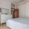 Olbia Comfy & Bright Apartment w Veranda