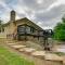 Sunny Lakefront Family Paradise with Deck and 2 Kayaks