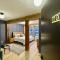 206 - King Suite
