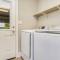 Cozy Home Minutes to Beaches - Navarre