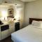 La Quinta by Wyndham Appleton College Avenue
