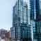 Hotel Le Crystal Montreal
