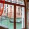 Casa Manina sul Ponte - Your private Canal View