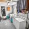New! Peaceful & Relaxing 2BR Flat Top Location