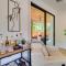 Chic Austin House with Spacious Backyard and Hammock - Austin