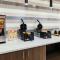 La Quinta Inn & Suites by Wyndham Ankeny IA - Des Moines IA