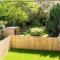 Walnut Flats-F3, 1-Bedroom with Stunning Garden View, AC, Parking, Netflix, WIFI - Close to Oxford, Bicester & Blenheim Palace