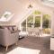 Walnut Flats-F3, 1-Bedroom with Stunning Garden View, AC, Parking, Netflix, WIFI - Close to Oxford, Bicester & Blenheim Palace