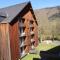 Appartement T2 avec Balcon, Parking et WiFi - Proche Thermes et Centre ville, 4 pers. - FR-1-313-222