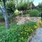 Casa Souad, a cheerful and charming beach view 2 bedroom house and free parking