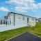 8 Berth Caravan With Decking And Wifi At Broadland Sands Park Ref 20064Cf