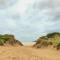 Byron - Luxury Self-Catering Coastal Apartment at the Heart of Woolacombe with Heated Indoor Pool & Gym - 4 Minutes Walk to Beach! 6 Middlecombe