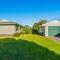 Waikanae Waves - Waikanae Beach Holiday Home