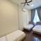 The Neighbour KKB - Rooms with shared bathroom - Whole unit has 4 rooms