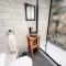 New County Hotel & Serviced Apartments by RoomsBooked