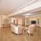 Teryan street, 4 bedrooms Luxury, Unique apartment TT888