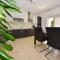 Holiday Home Elena by Interhome