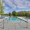 Modern Luxury Retreat Walk to Tims Ford Lake!